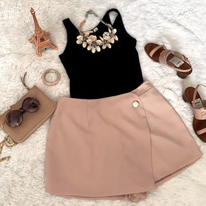 medium size Pink wrap short pant (skorts)